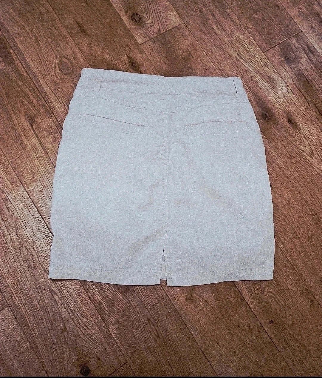 Mini falda blanca acolchada T36 elegante y de moda – photo 2